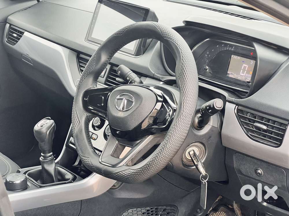 Tata Nexon 1.5 Revotorq Xm (s), 2021, Diesel