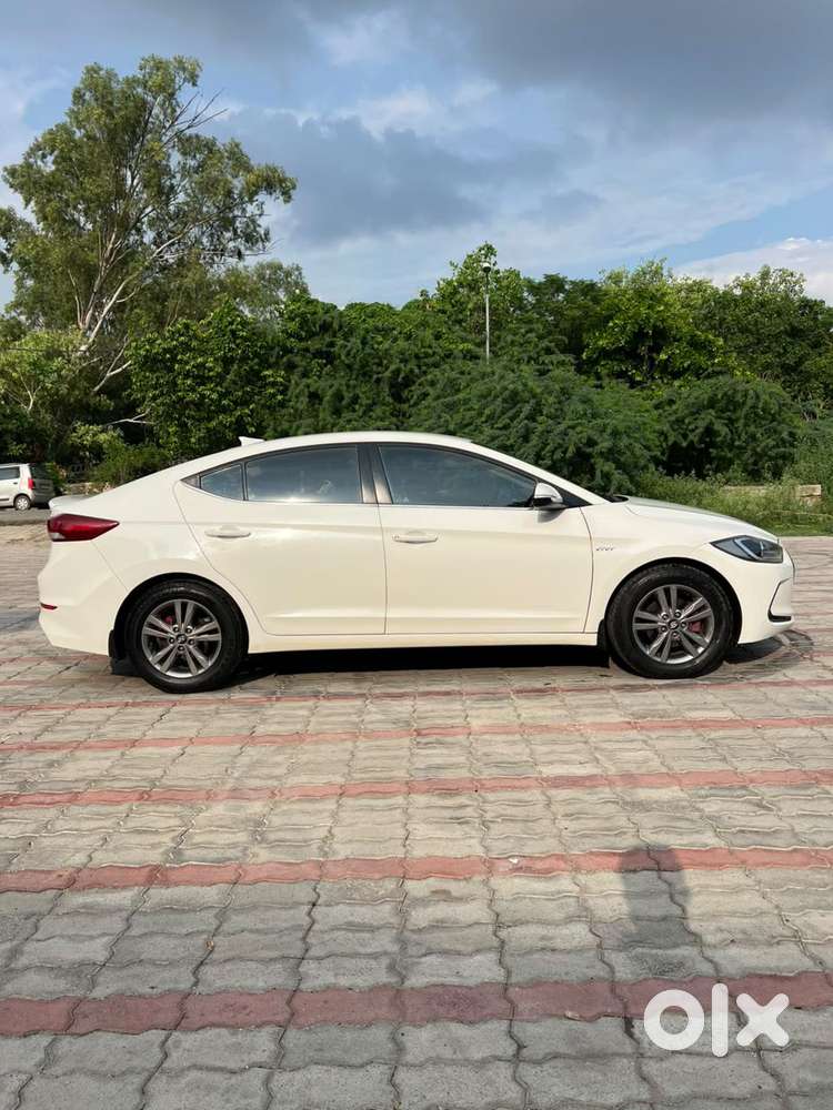 Hyundai Elantra 2.0 Sx, 2017, Petrol