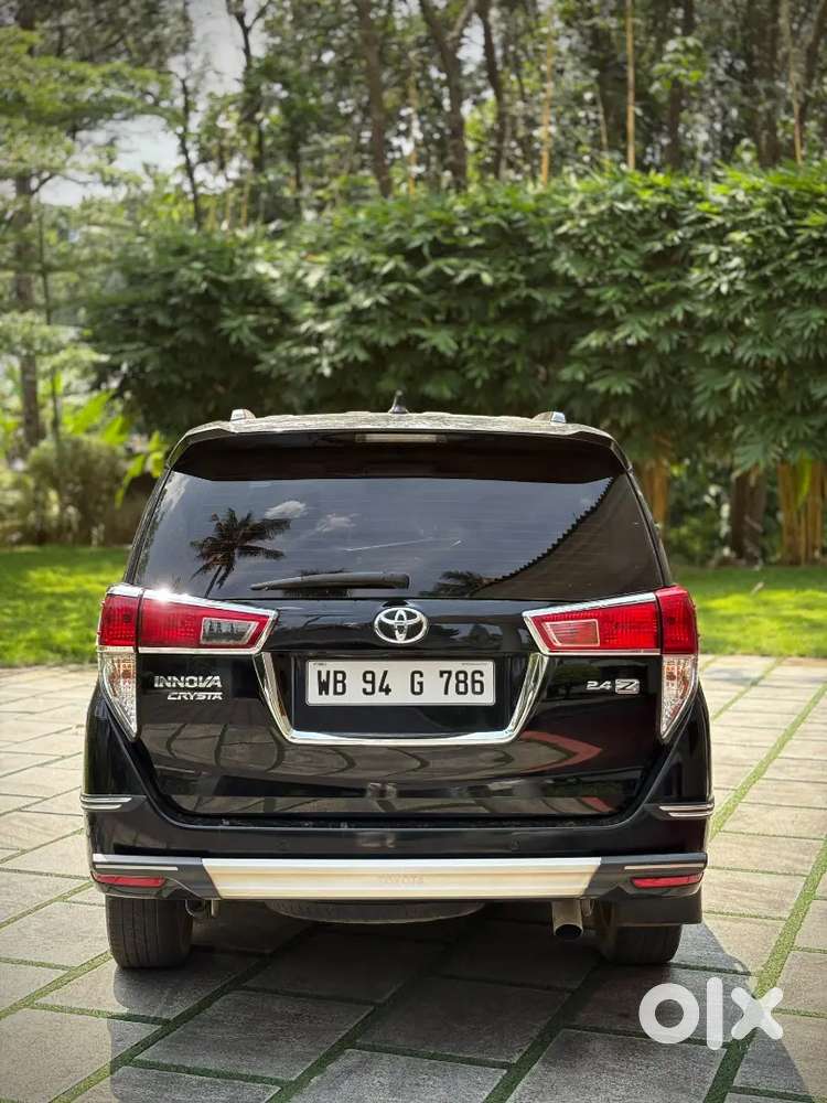 Toyota Innova Crysta 2018 Diesel Manual