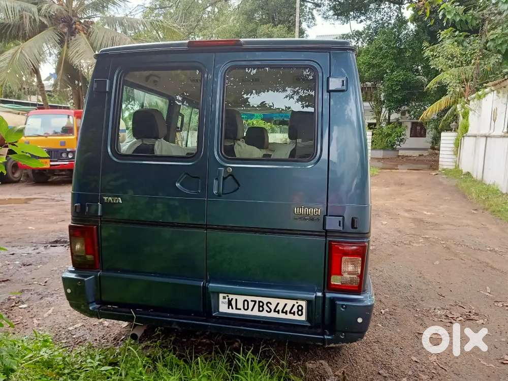 Tata Winger  2011 Diesel  Winger Platinum