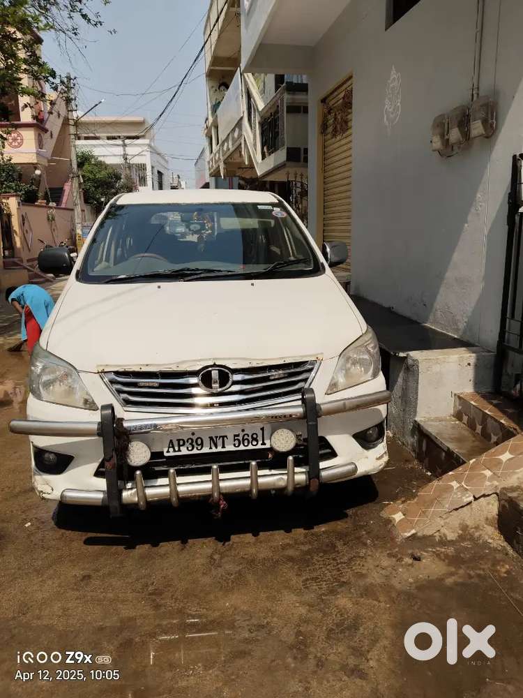 Toyota Innova Diesel 2013 Year