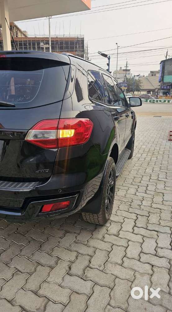 Ford Endeavour 3.2 Trend At 4x4, 2016, Diesel