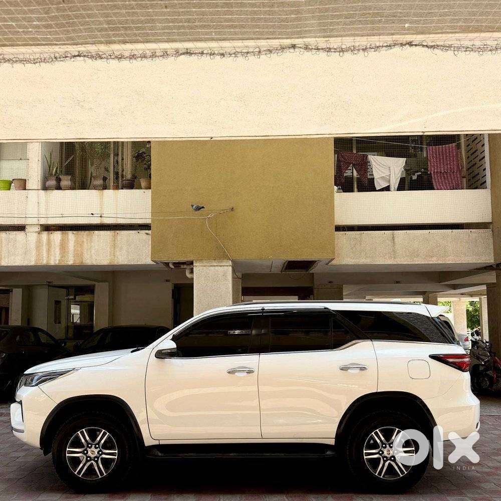 Toyota Fortuner [2021-ongoing] 2.8 2wd Diesel At, 2021, Diesel