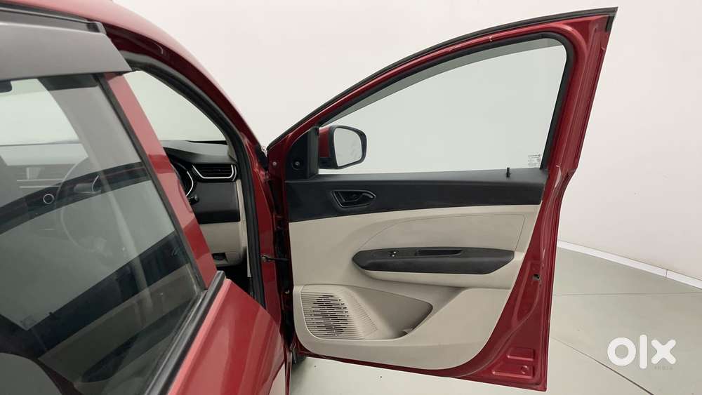 Renault Triber Rxl, 2020, Petrol