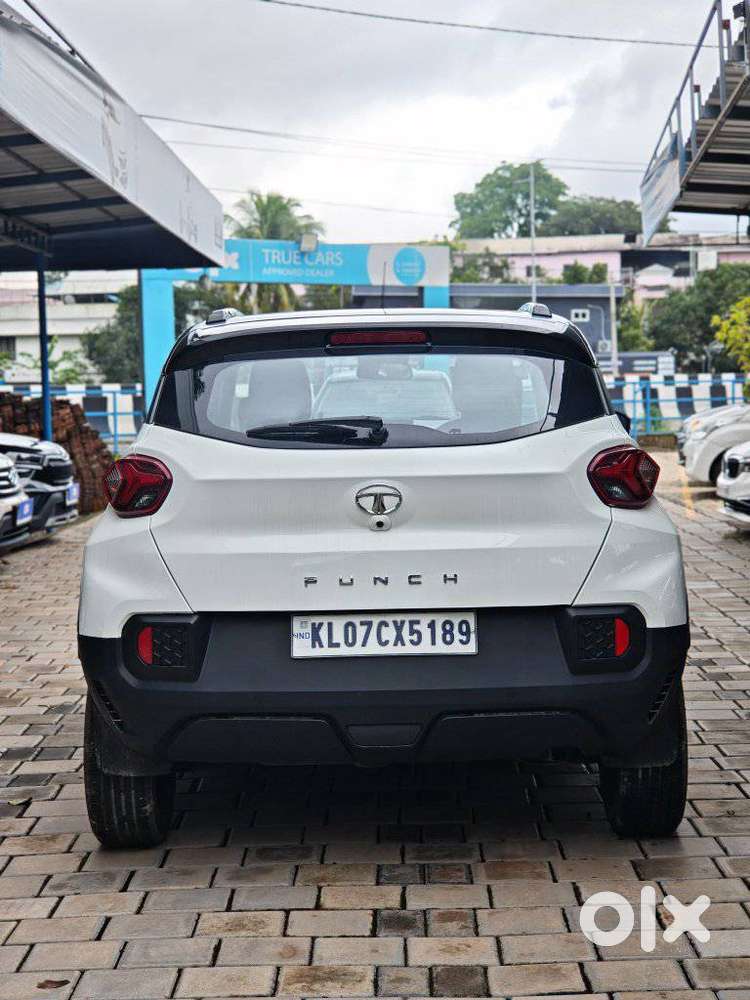 Tata Punch Creative Amt, 2022, Petrol