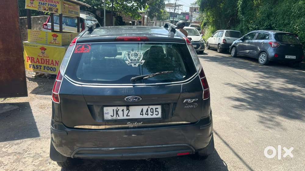 Ford Figo 2011 Manual Petrol