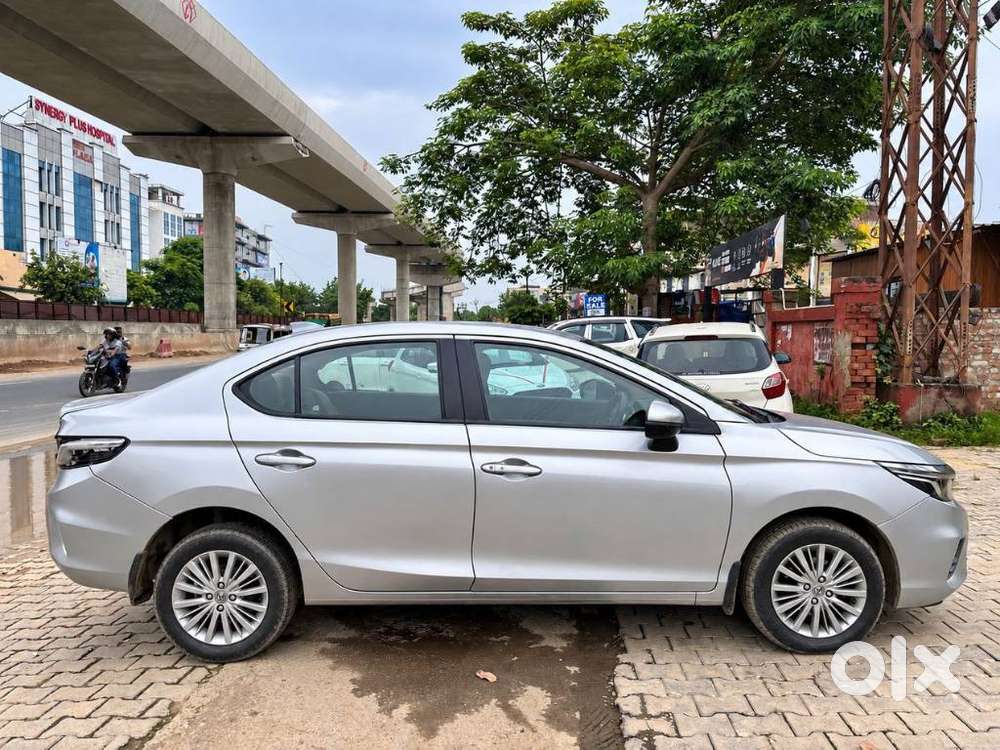 Honda City 1.5 V 5th Gen I-vtec Mt, 2022, Petrol