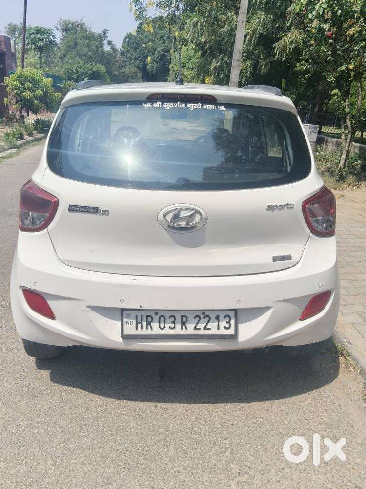 Hyundai Grand I10 Sportz, 2014, Petrol