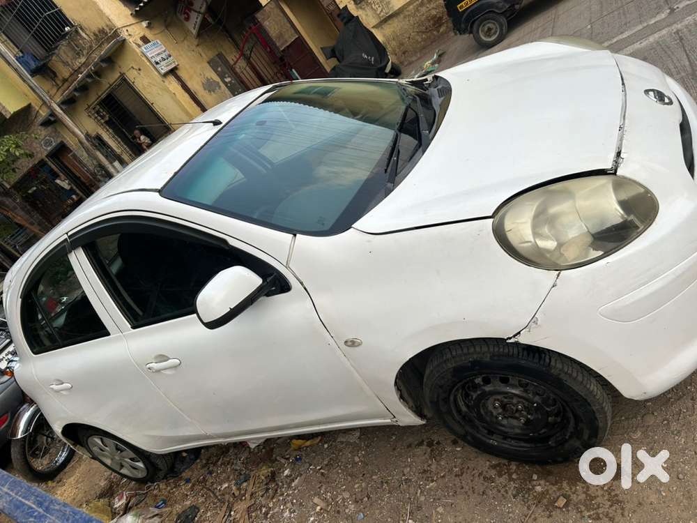 Nissan Petrol Car 2012 In Great Condition