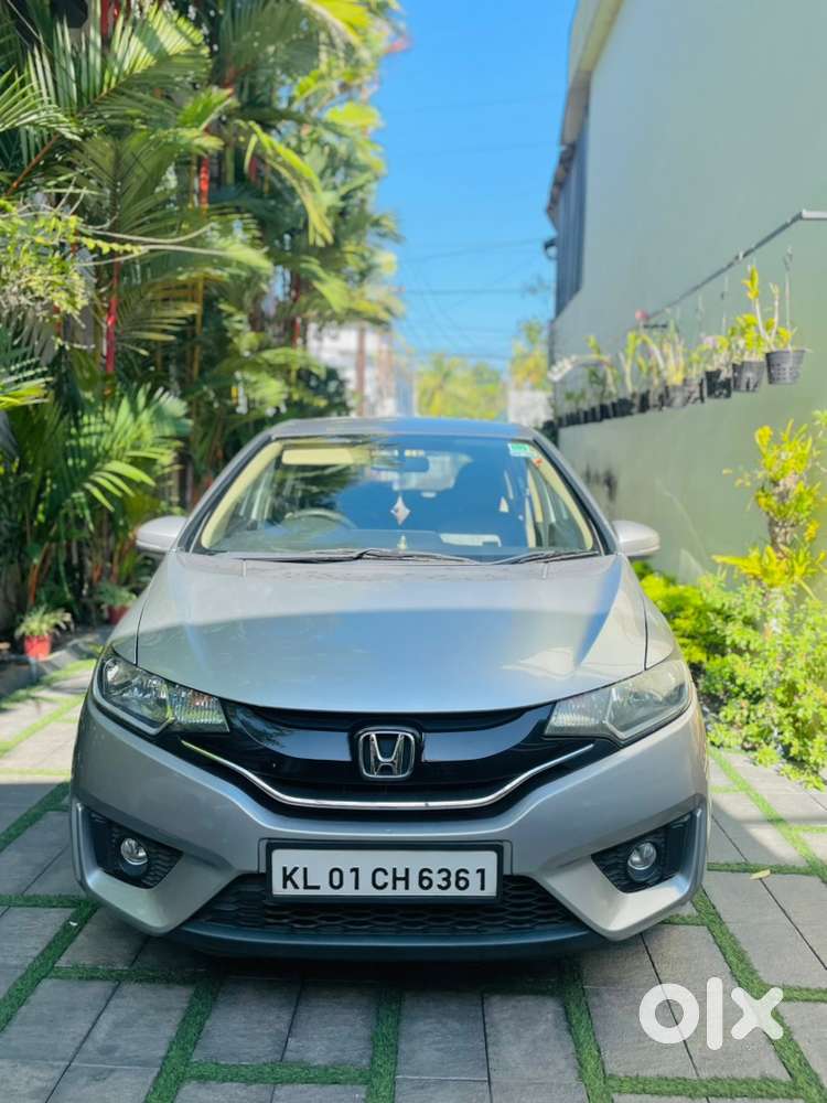 Honda Jazz 2019 Petrol Well Maintained