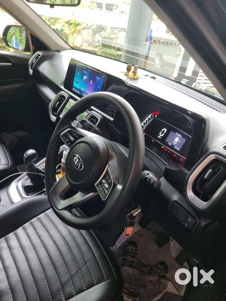 Kia Sonet Petrol Manual 2020