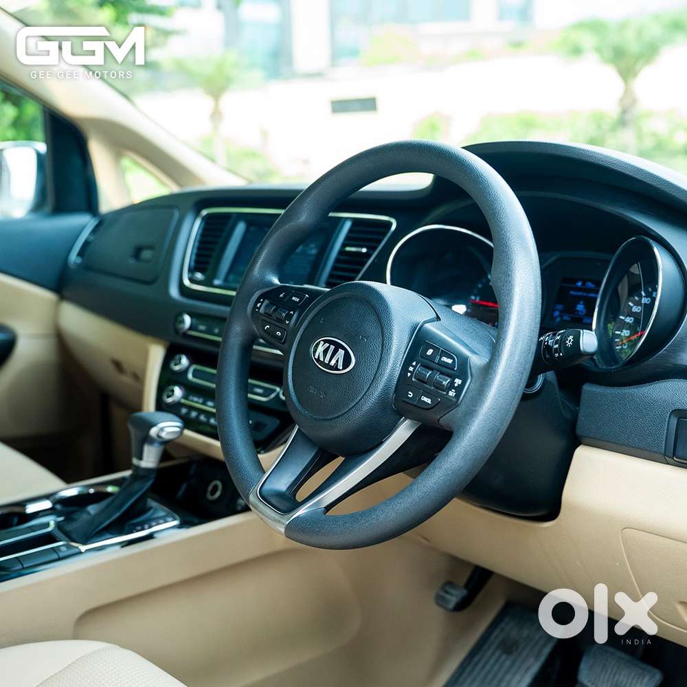 Kia Carnival Premium, 2021, Diesel