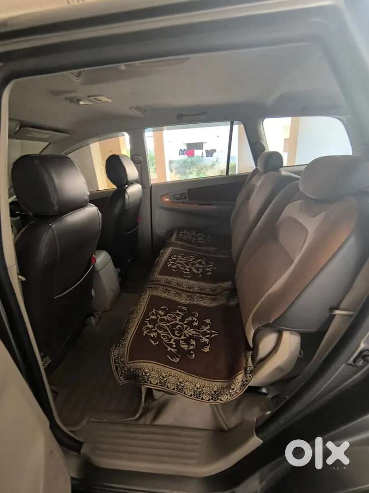 Toyota Innova Diesel 2009 Car