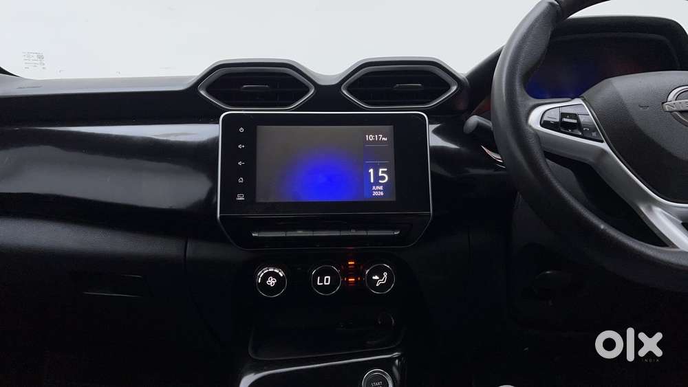 Nissan Magnite 1.0 Xv, 2021, Petrol