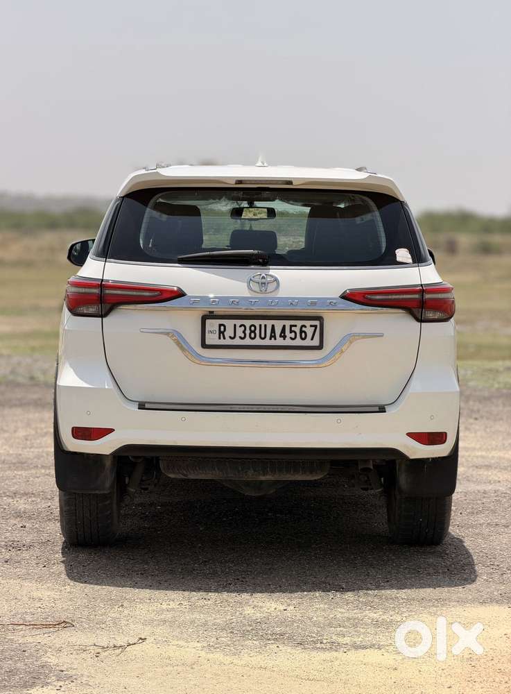 Toyota Fortuner [2021-ongoing] 2.8 2wd Diesel Mt, 2021, Diesel