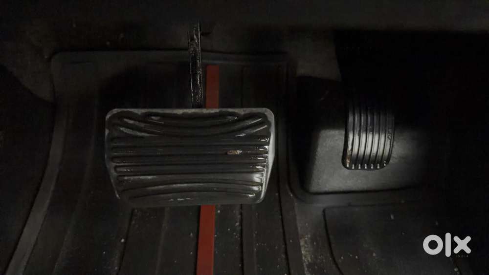 Mahindra Thar Lx 4-str Convertible At, 2022, Petrol