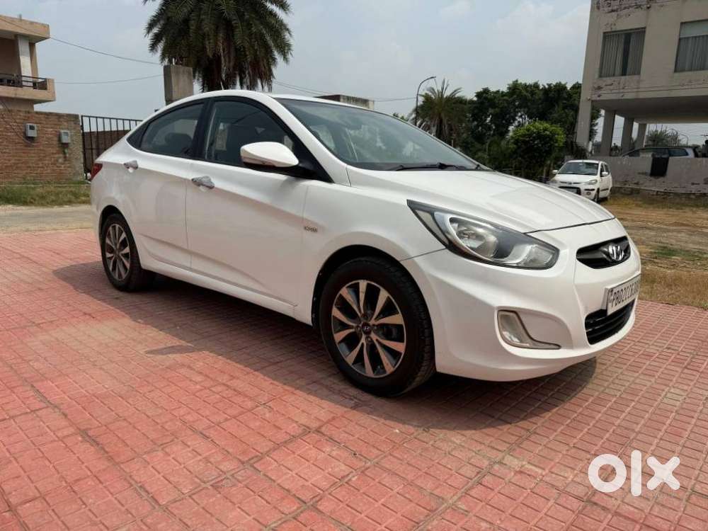 Hyundai Fluidic Verna, 2013, Diesel