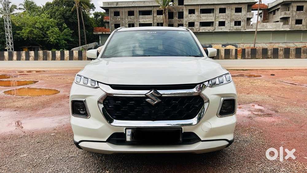 Maruti Suzuki Grand Vitara 2023 Petrol Well Maintained