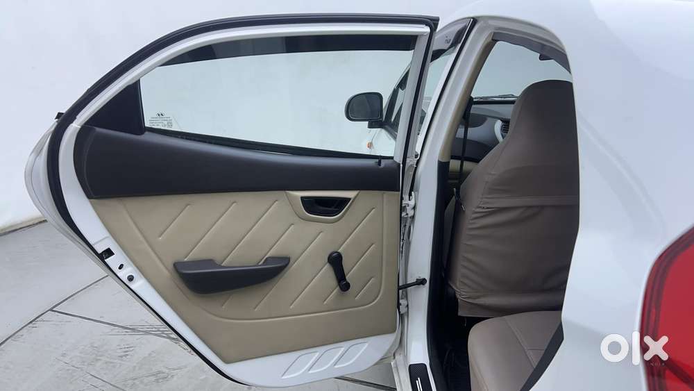 Hyundai Eon Era +, 2018, Petrol