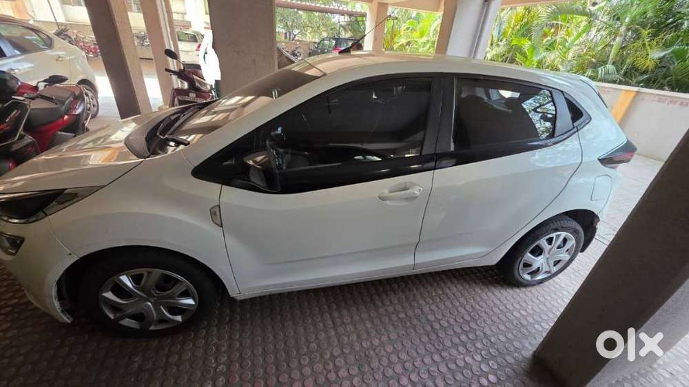 Tata Altroz Xz Diesel