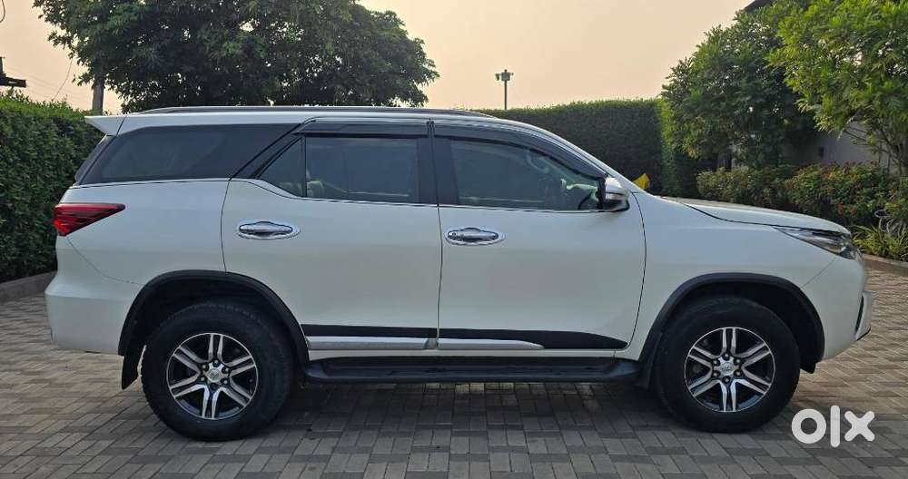 Toyota Fortuner 4x2 At 2.8 Diesel, 2017, Diesel