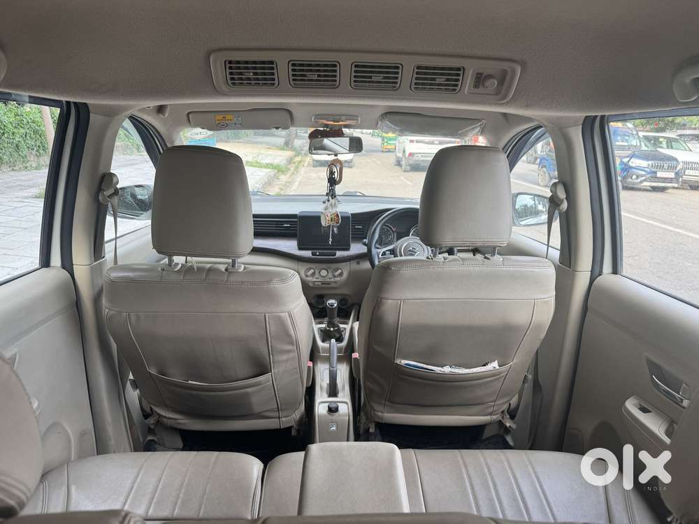 Maruti Suzuki Ertiga 1.4 Vxi Cng Anniversary Edition, 2022, Cng & Hy..