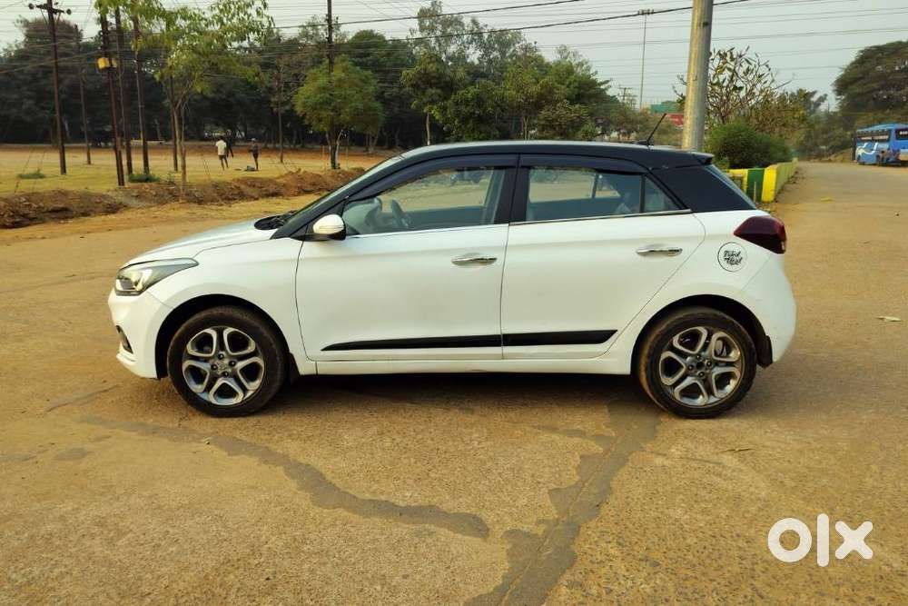 Hyundai I20 Asta (o) 1.2 Mt, 2018, Petrol