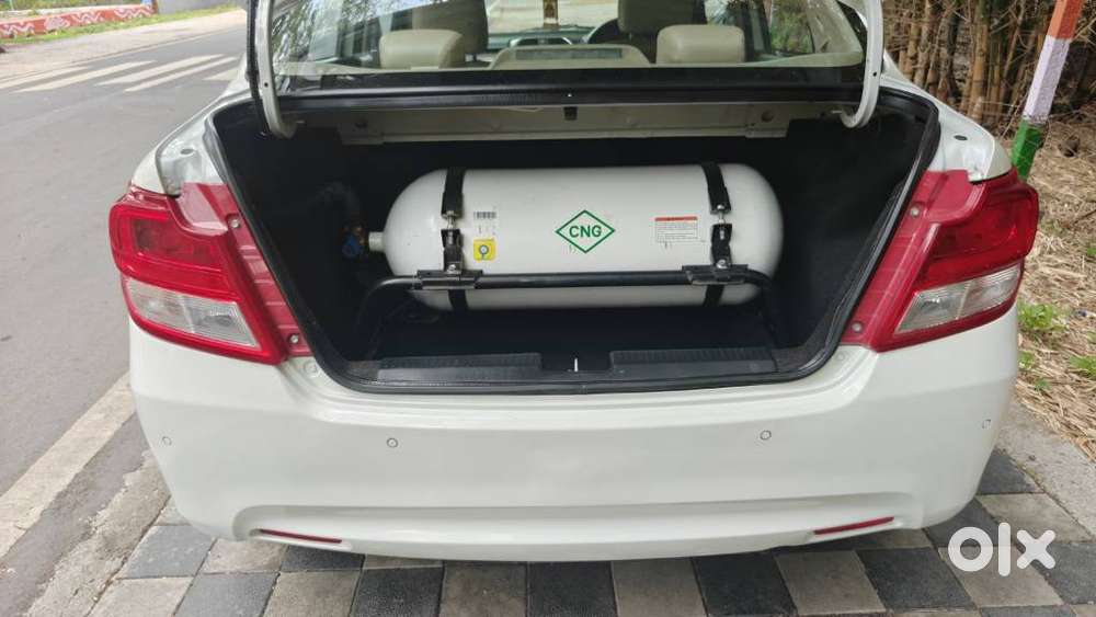 Maruti Suzuki Dzire 1.2 Vxi Cng, 2024, Cng & Hybrids