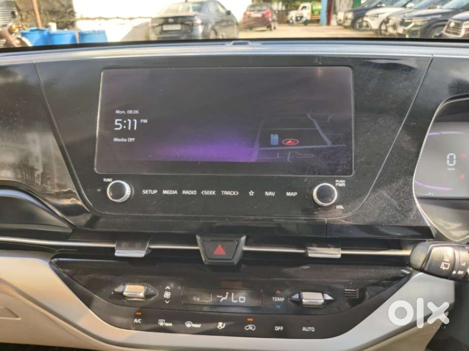 Kia Carens 1.5 Luxury Plus Turbo Dct, 2023, Petrol
