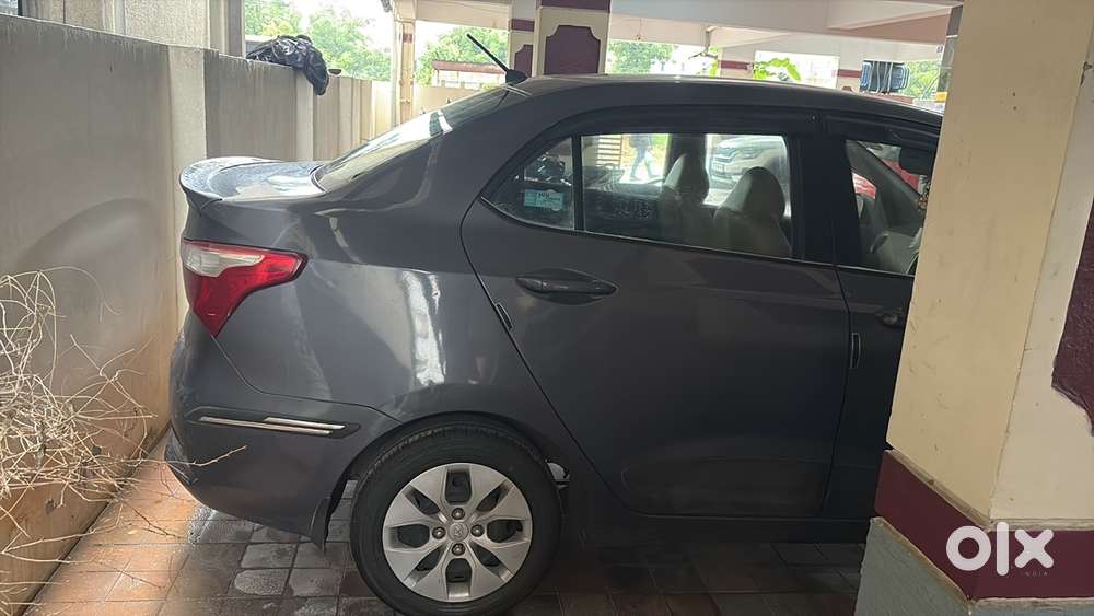 Hyundai Xcent 2018 Petrol