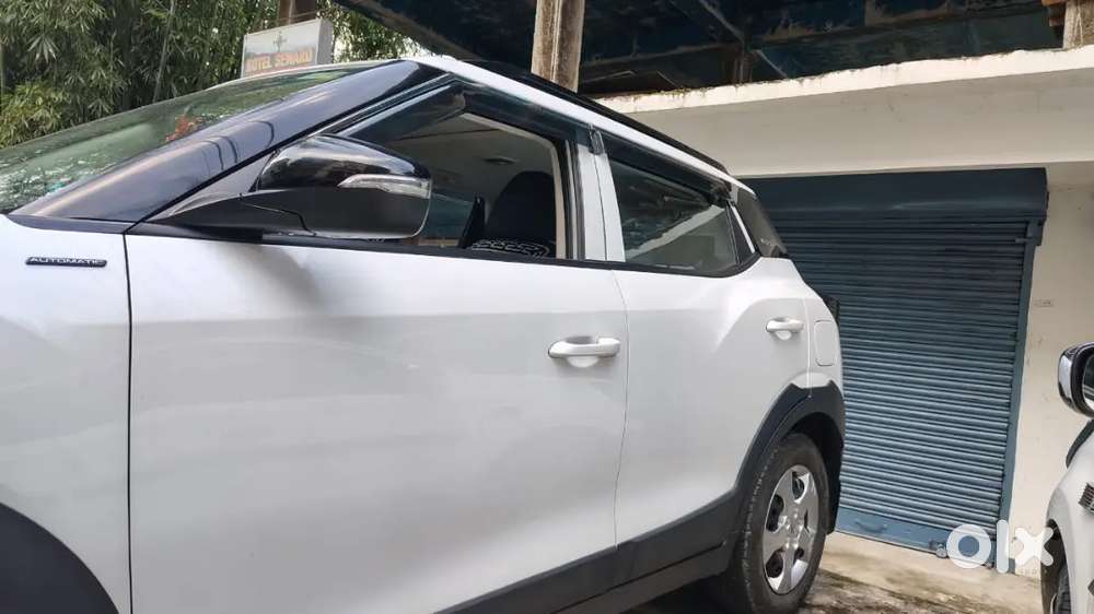 Mahindra Xuv 3xo Petrol 2025