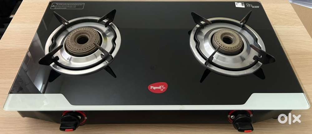 Pigeon 2-Burner Glass Top Gas Stove - Like New (2 Months Old)
