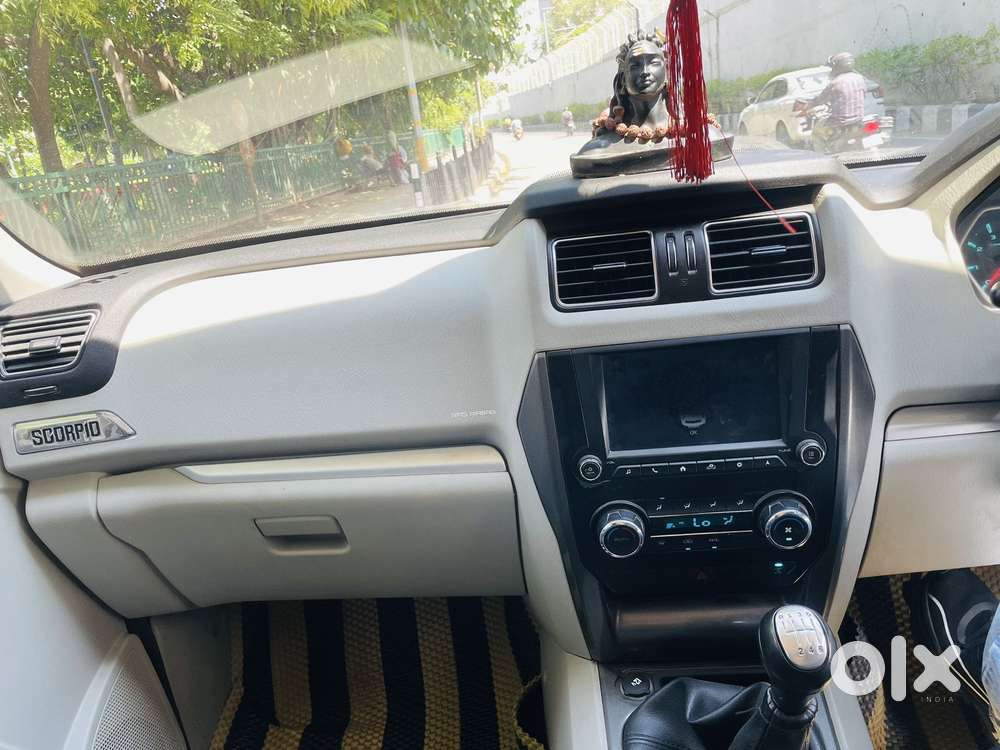 Mahindra Scorpio Classic 2.2 S 11 Mt 7 Str, 2021, Diesel
