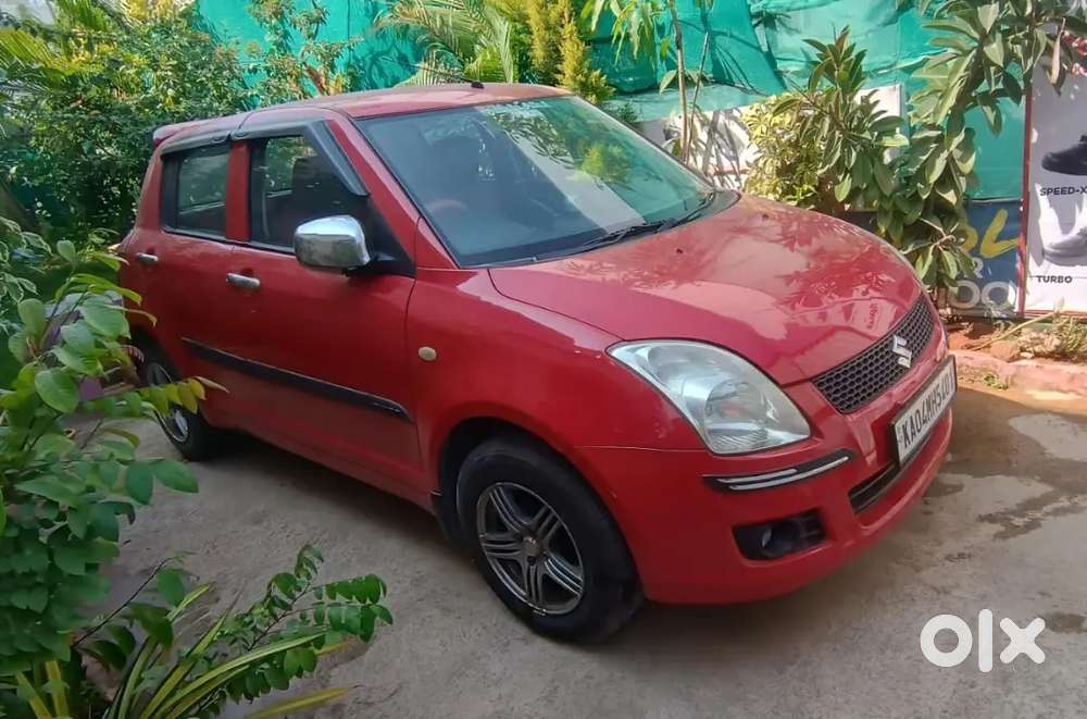 Maruti Suzuki Swift 2010 Petrol 85000 Km Driven