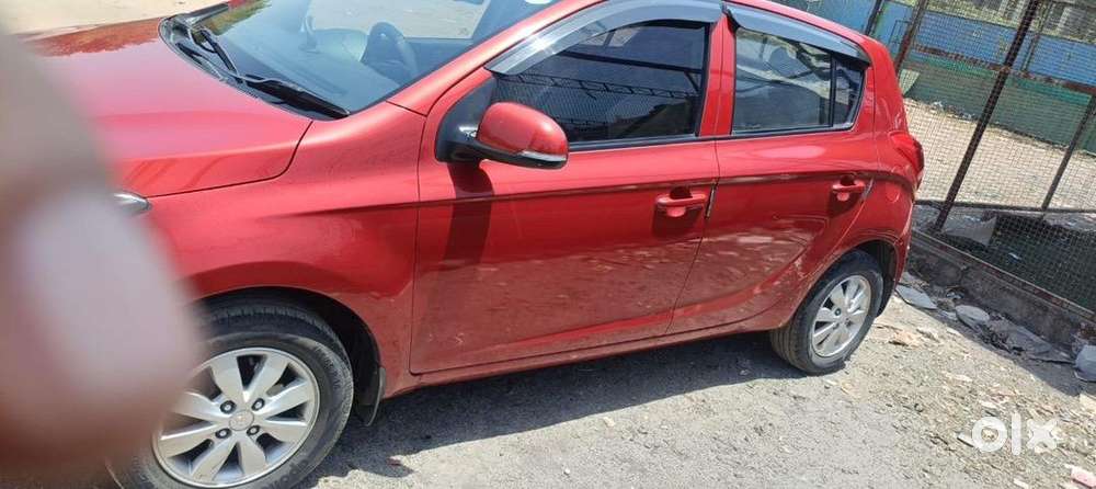 Hyundai I20 2012 Petrol 65000 Km Driven