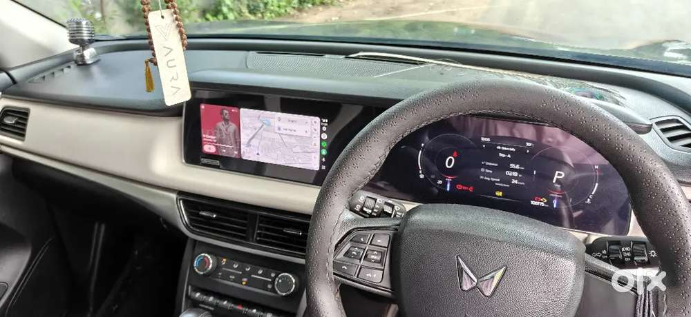 Mahindra Xuv700 2.0 Petrol 2022