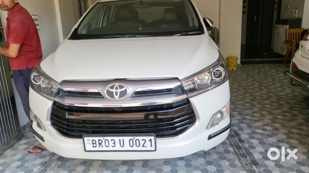 Toyota Innova Crysta Diesel 2016