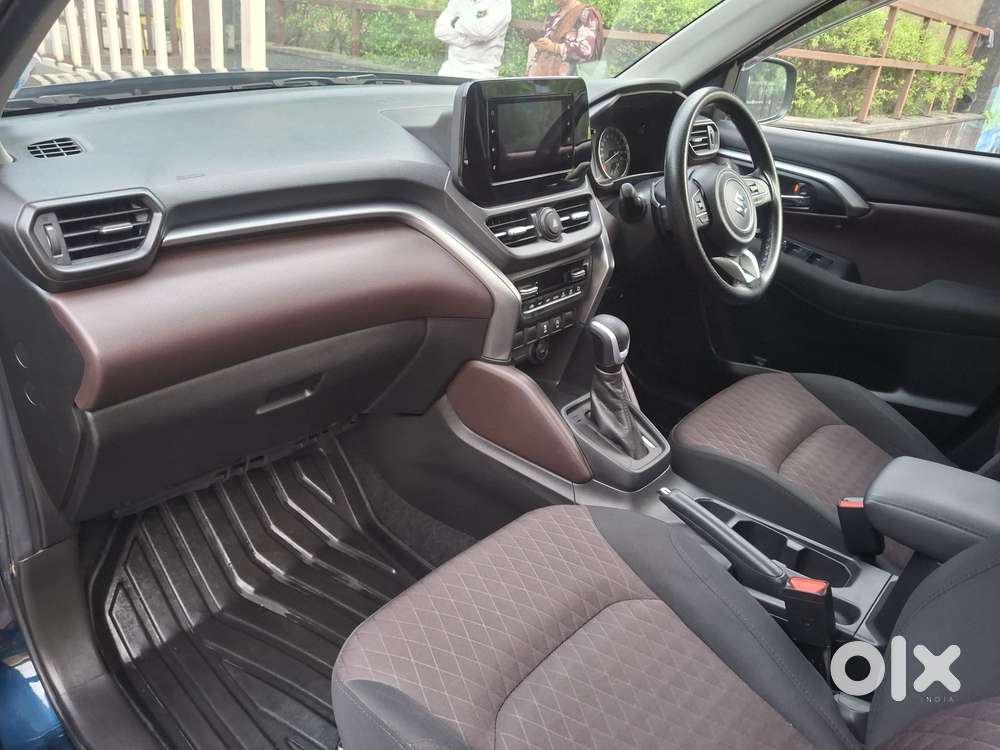 Maruti Suzuki Grand Vitara 1.5 Delta Smart Hybrid At, 2025, Petrol