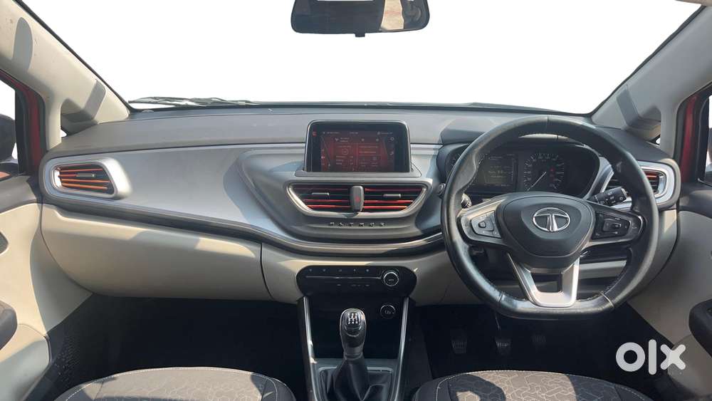 Tata Altroz Xz, 2021, Petrol