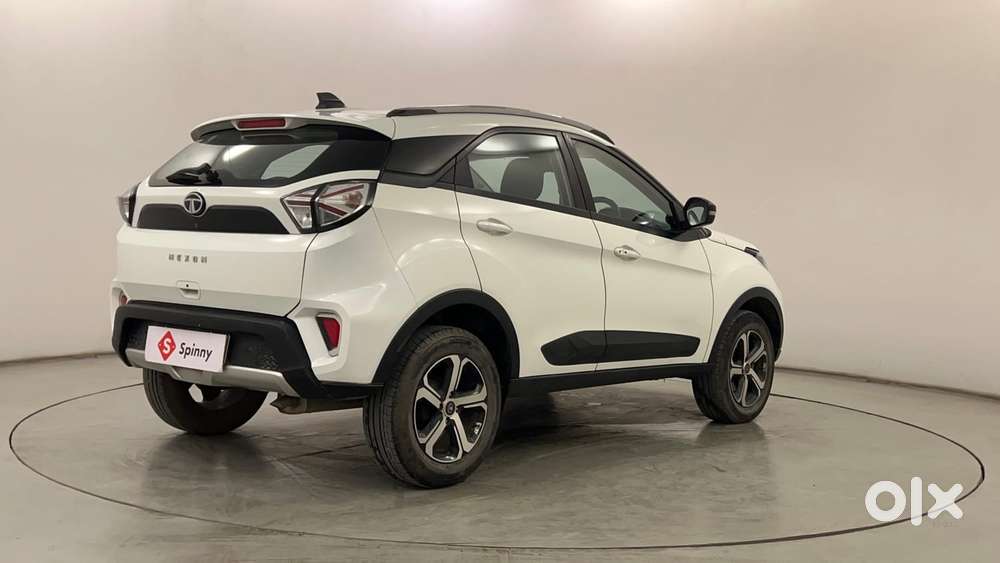Tata Nexon Xz Plus (hs), 2022, Petrol