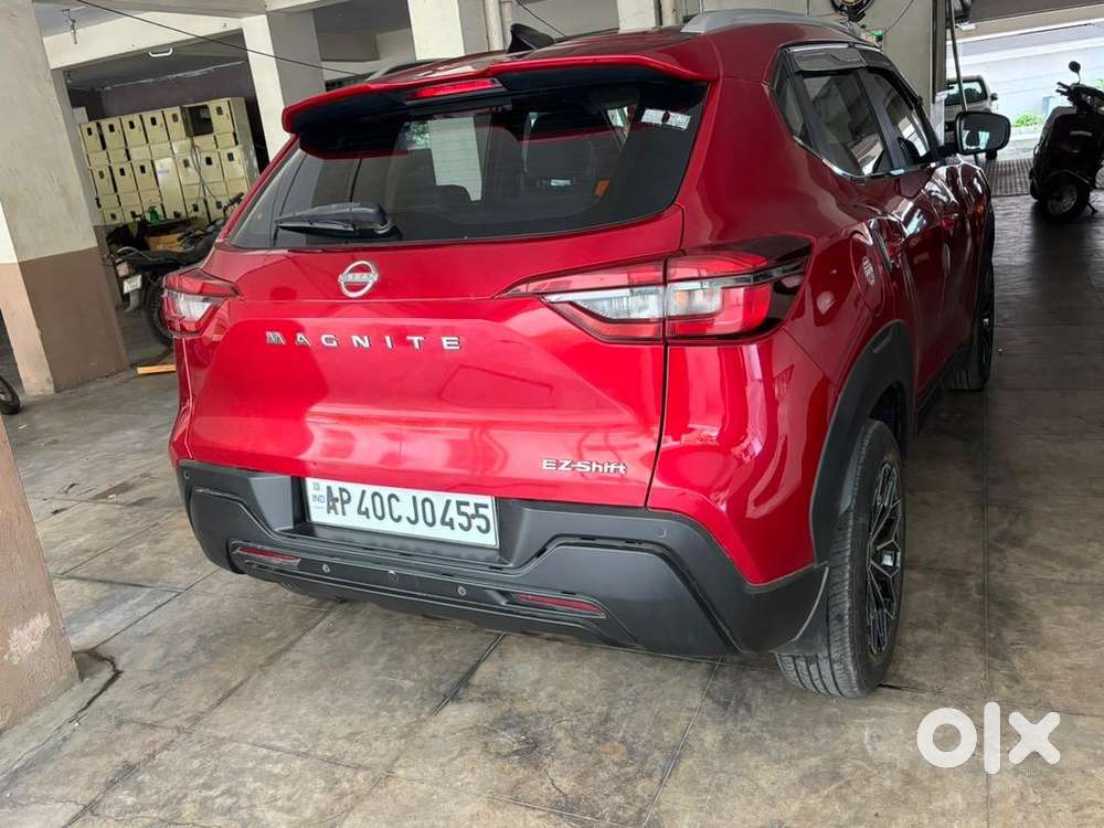 Nissan Magnite 2024 Petrol Well Maintained
