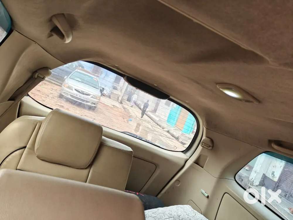 Toyota Innova 2006 Diesel 220000 Km Driven