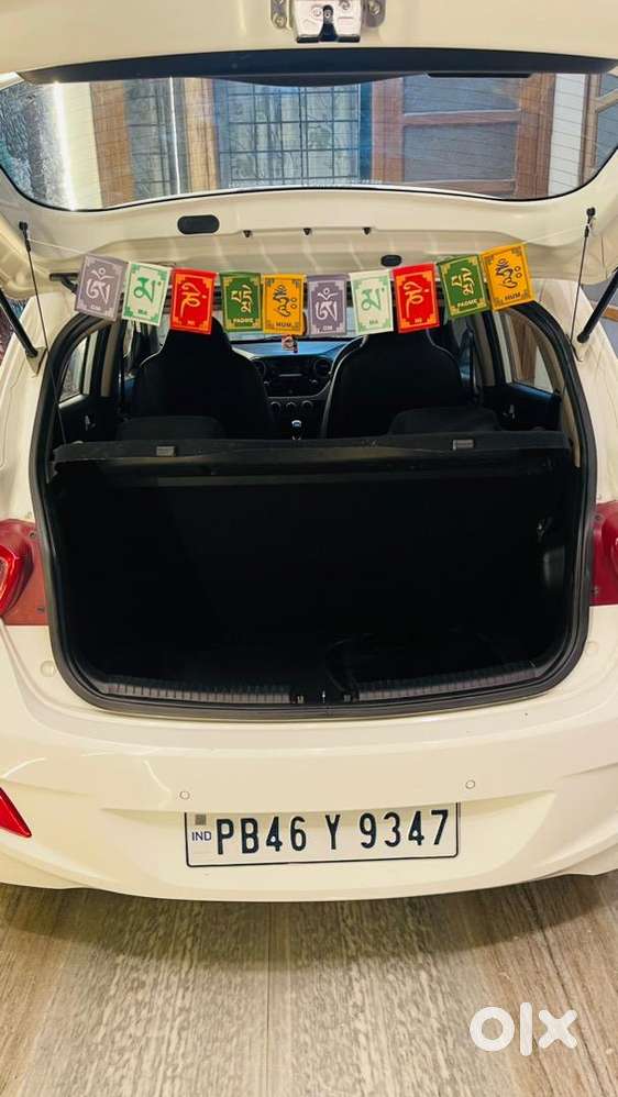 Hyundai Grand I10 2017 Petrol 28000 Km Driven