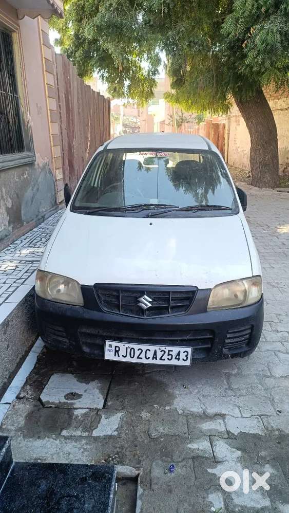 2007 Model Hai White Color Hai Charon Tyre Naya Hai