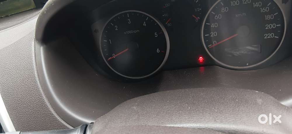 Hyundai I20 Asta (o) 1.4 Crdi (diesel), 2011