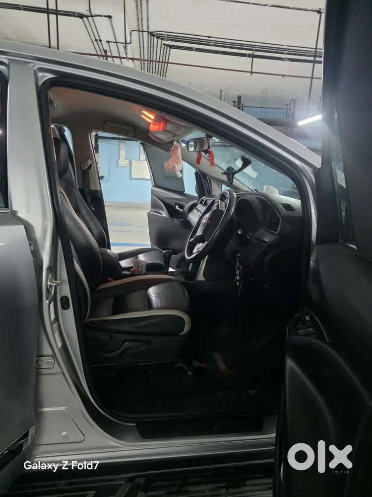 Toyota Innova Crysta 2.7 G Automatic Petrol | 2018 | 59,000 Km