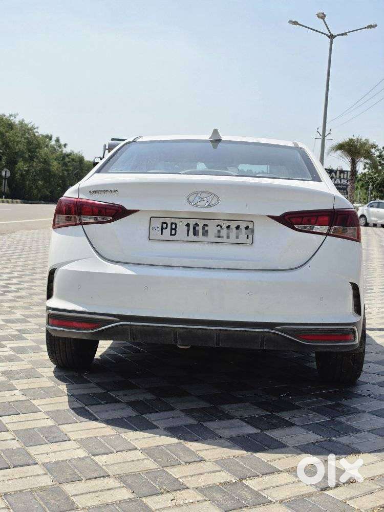 Hyundai Verna S+, 2022, Petrol