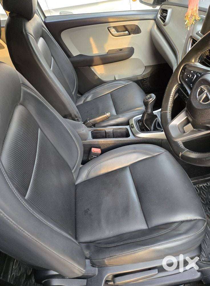 Tata Altroz Xz, 2020, Petrol