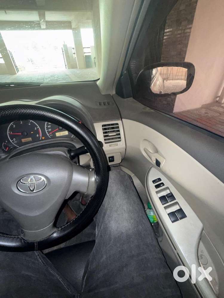 Toyota Corolla Altis 2010 Diesel Well Maintained