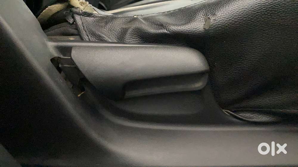 Maruti Suzuki Swift Lxi, 2015, Petrol